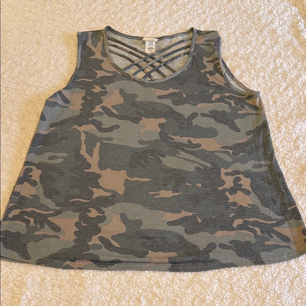 Lovely Melody Camouflage Tank Top